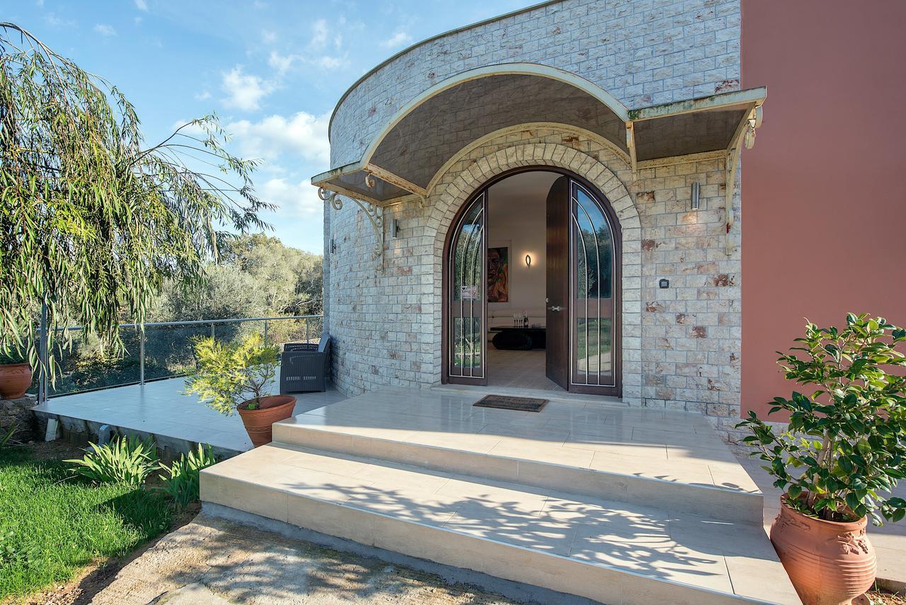 Girasole Villa Limni  외부 사진